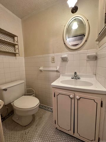 292 E Boswell St, Batesville, AR 72501