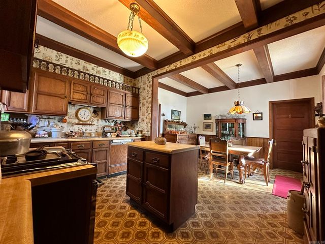 292 E Boswell St, Batesville, AR 72501