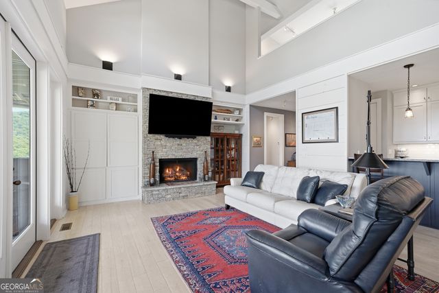 82 Jay Bird Way, Hayesville, NC 28904