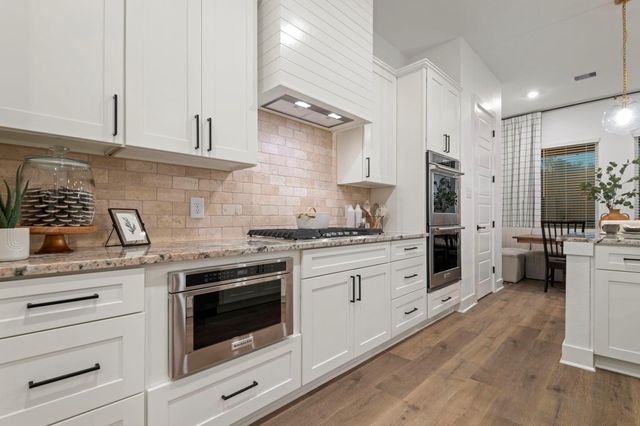 5612 Marigold Mile Drive, Magnolia, TX 77354