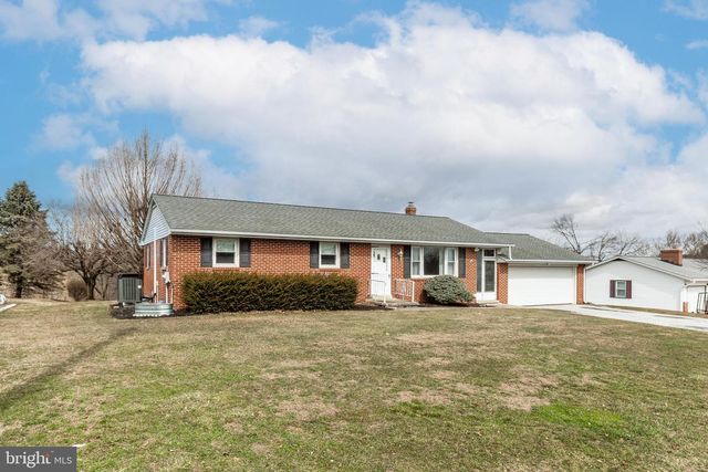 3284 CHARMIL DR, Manchester, MD 21102