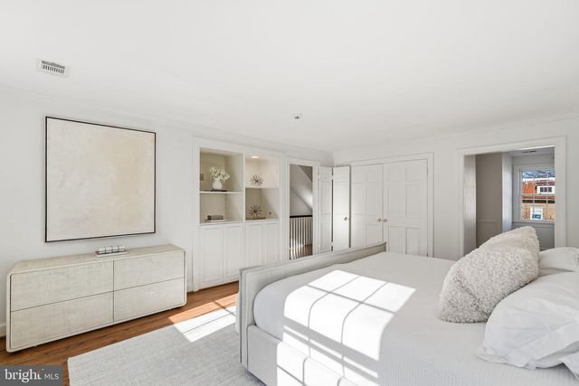 3402 R ST NW, Washington, DC 20007