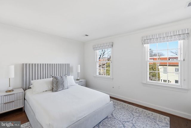 3402 R ST NW, Washington, DC 20007