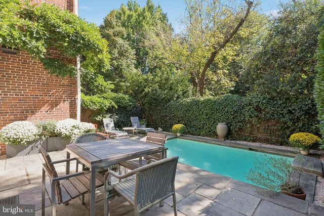 3402 R ST NW, Washington, DC 20007