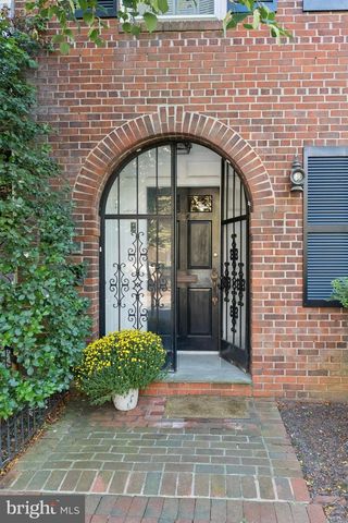 3402 R ST NW, Washington, DC 20007