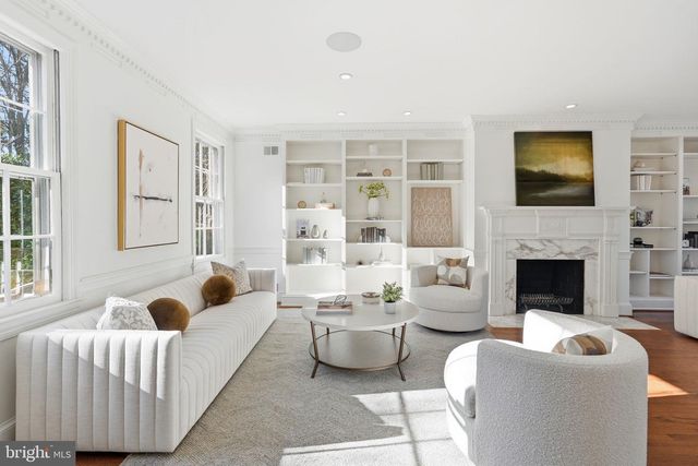 3402 R ST NW, Washington, DC 20007