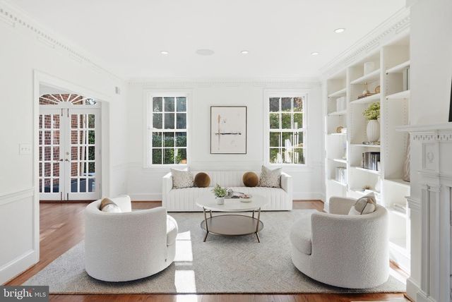 3402 R ST NW, Washington, DC 20007