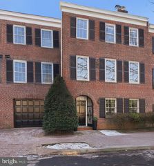 3402 R ST NW, Washington, DC 20007