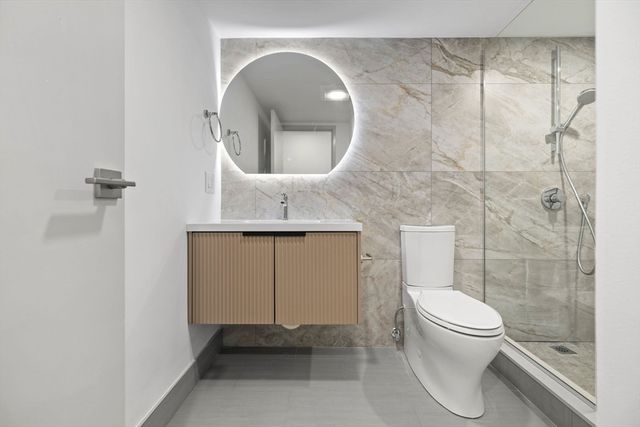 1243 Beacon Street 5A, Brookline, MA 02446