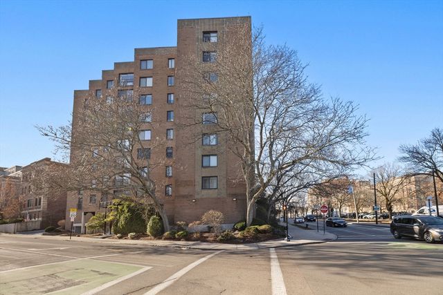 1243 Beacon Street 5A, Brookline, MA 02446