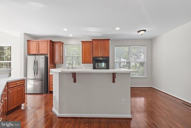 8401 TILLETT LOOP, Manassas, VA 20110