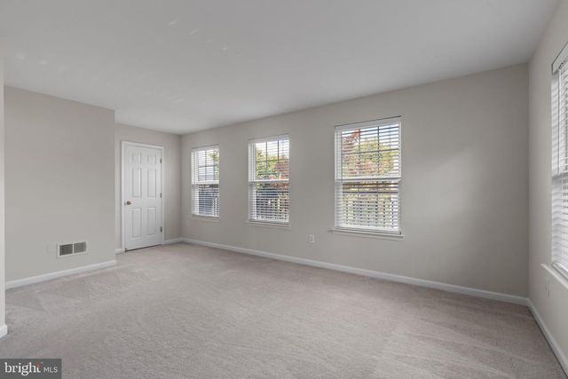 8401 TILLETT LOOP, Manassas, VA 20110