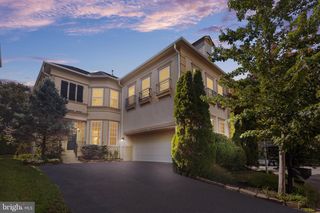 8401 TILLETT LOOP, Manassas, VA 20110