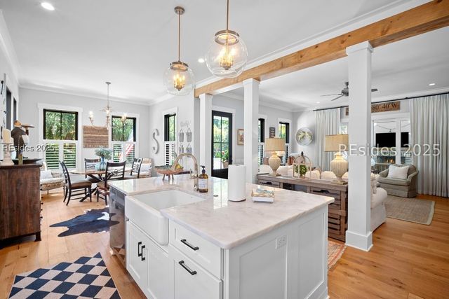 1 Park Row, Beaufort, SC 29907