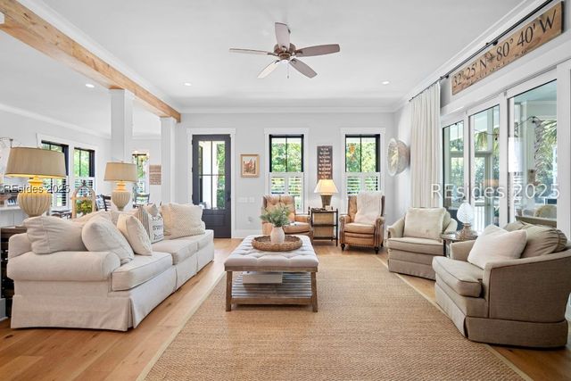 1 Park Row, Beaufort, SC 29907