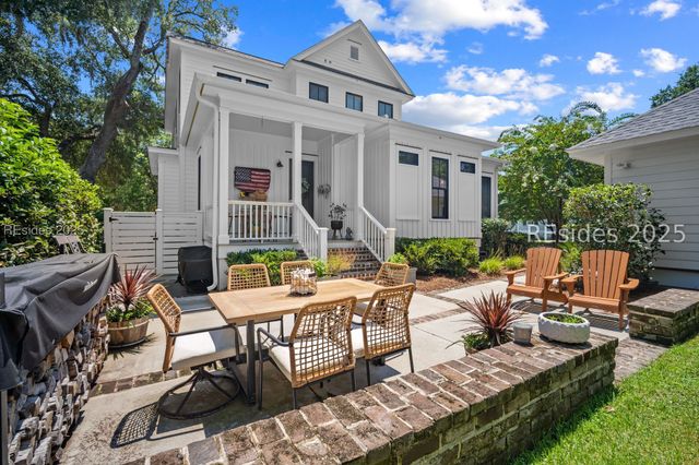1 Park Row, Beaufort, SC 29907