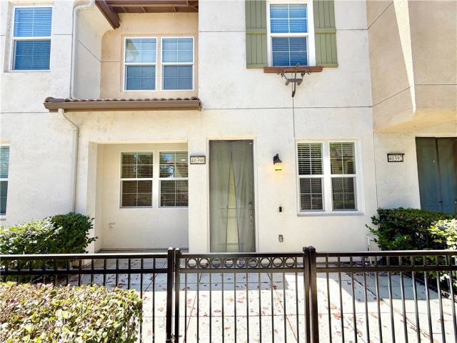 40390 Calle Real, Murrieta, CA 92563