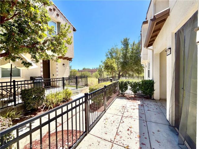 40390 Calle Real, Murrieta, CA 92563