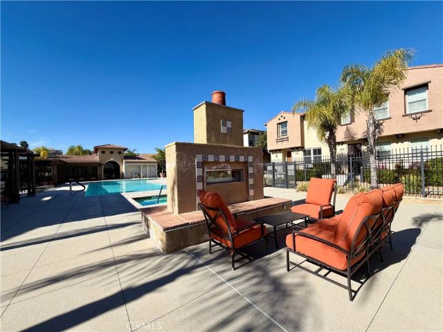 40390 Calle Real, Murrieta, CA 92563