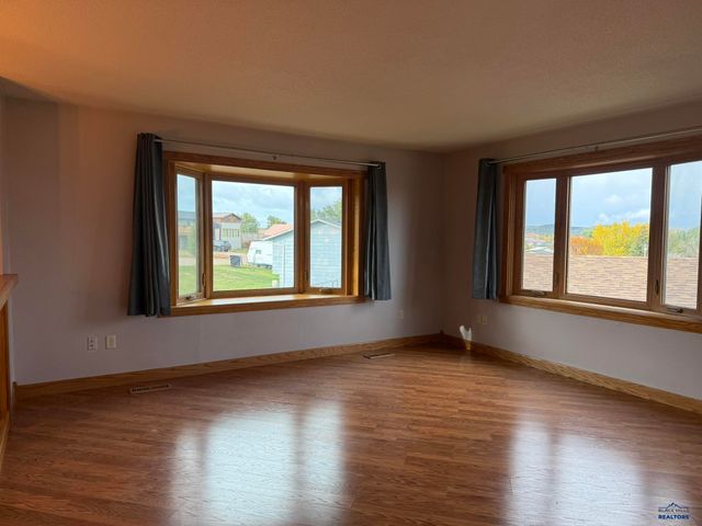 7008 JULIE CT, Black Hawk, SD 57718