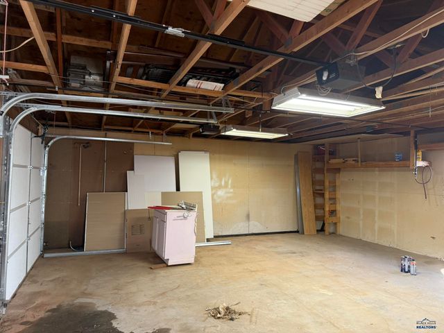 7008 JULIE CT, Black Hawk, SD 57718