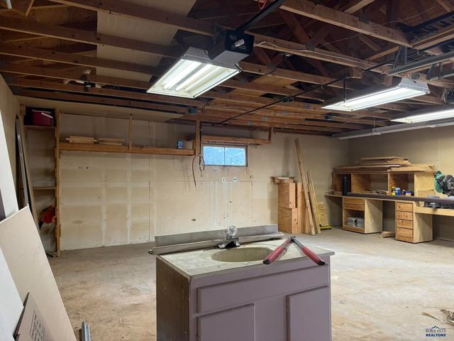 7008 JULIE CT, Black Hawk, SD 57718