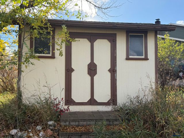 7008 JULIE CT, Black Hawk, SD 57718