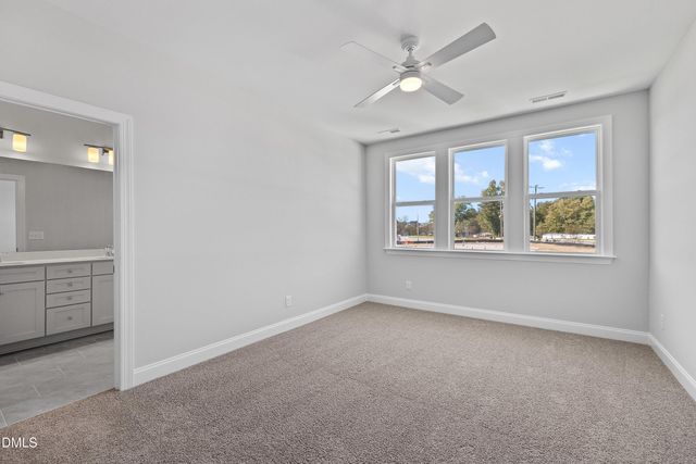 8907 Kennebec Crossing Drive 61, Angier, NC 27501