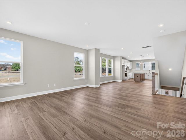 1331 Sandstar Lane, Charlotte, NC 28226