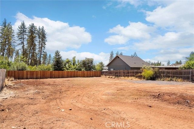 538 Sunset Drive, Paradise, CA 95969