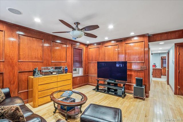 6194 Grove Street, Ridgewood, NY 11385