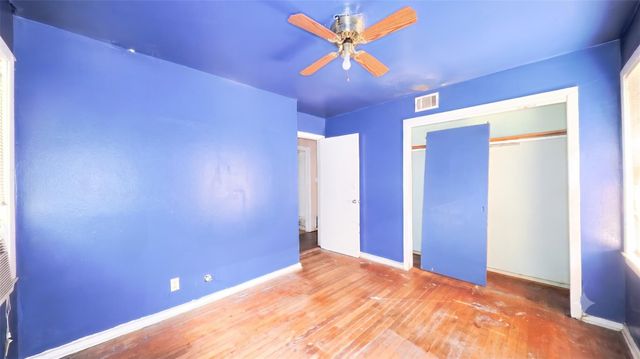 5602 Flamingo Drive, Houston, TX 77033