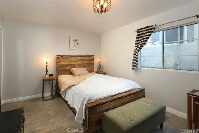 18640 Collins Street 116, Tarzana, CA 91356