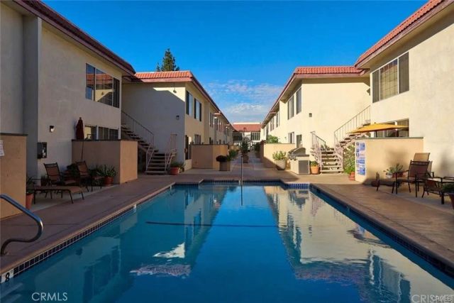 18640 Collins Street 116, Tarzana, CA 91356