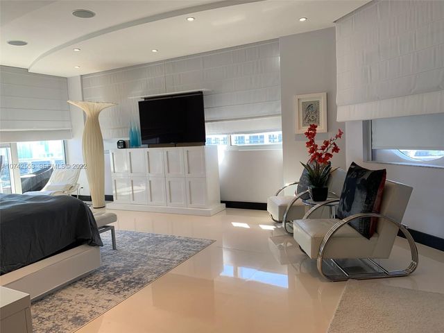 3802 NE 207th Street 2802, Aventura, FL 33180