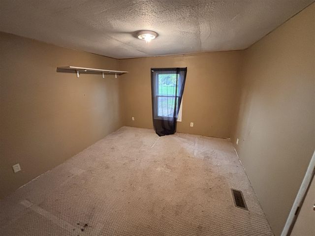 208 Clark Street, Lakeview, MI 48850