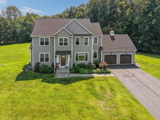 277 Yew St, Douglas, MA 01516