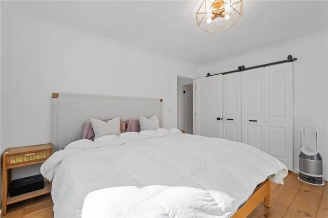 411 Ulysses Street, Los Angeles, CA 90065