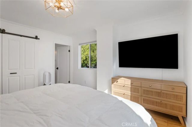 411 Ulysses Street, Los Angeles, CA 90065