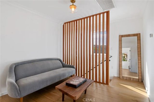 411 Ulysses Street, Los Angeles, CA 90065