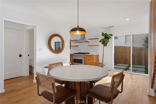 411 Ulysses Street, Los Angeles, CA 90065