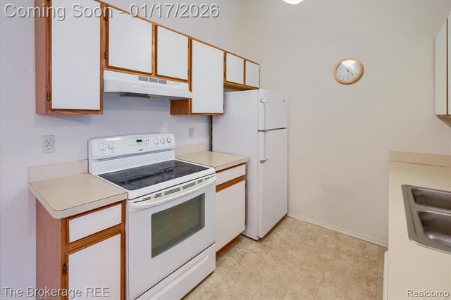 9443 Forestview Circle, Grand Blanc, MI 48439