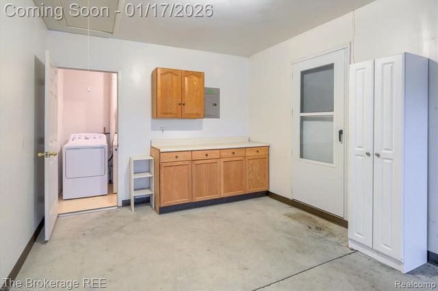 9443 Forestview Circle, Grand Blanc, MI 48439