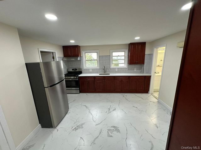 151 Harrison Avenue 1st Fl, Bethpage, NY 11714