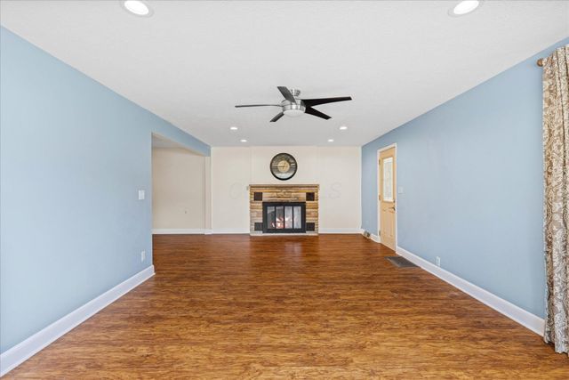 385 Cherrington Road, Westerville, OH 43081