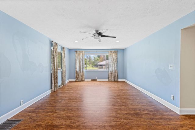 385 Cherrington Road, Westerville, OH 43081