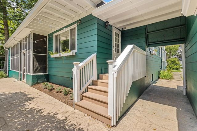 385 Cherrington Road, Westerville, OH 43081