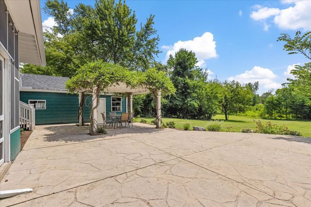 385 Cherrington Road, Westerville, OH 43081