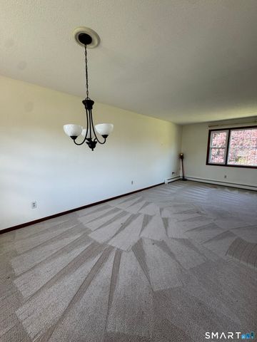 21 Weir Street, Branford, CT 06405