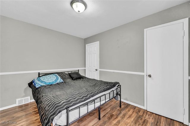 14 Ennis Avenue, Bedford, OH 44146